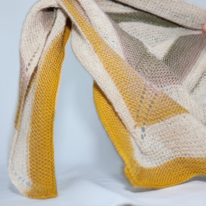 Strickanleitung für ein elegantes Dreieckstuch - Farbverlaufsgarn "Harmonie" und Alpaka Fein - PDF Tutorial - BaryWoll